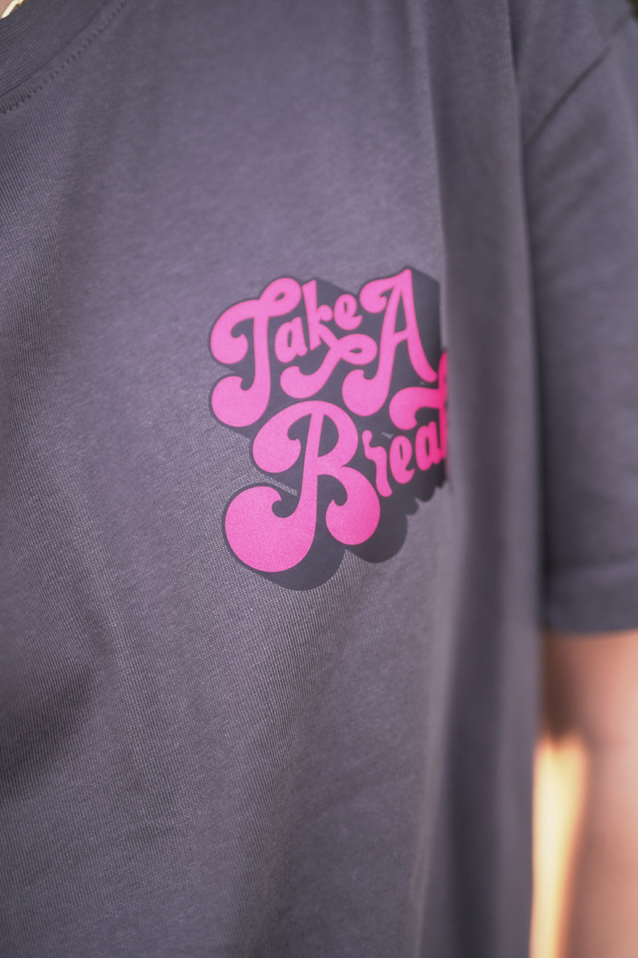 Porté — T-shirt oversize Take a Break, détail