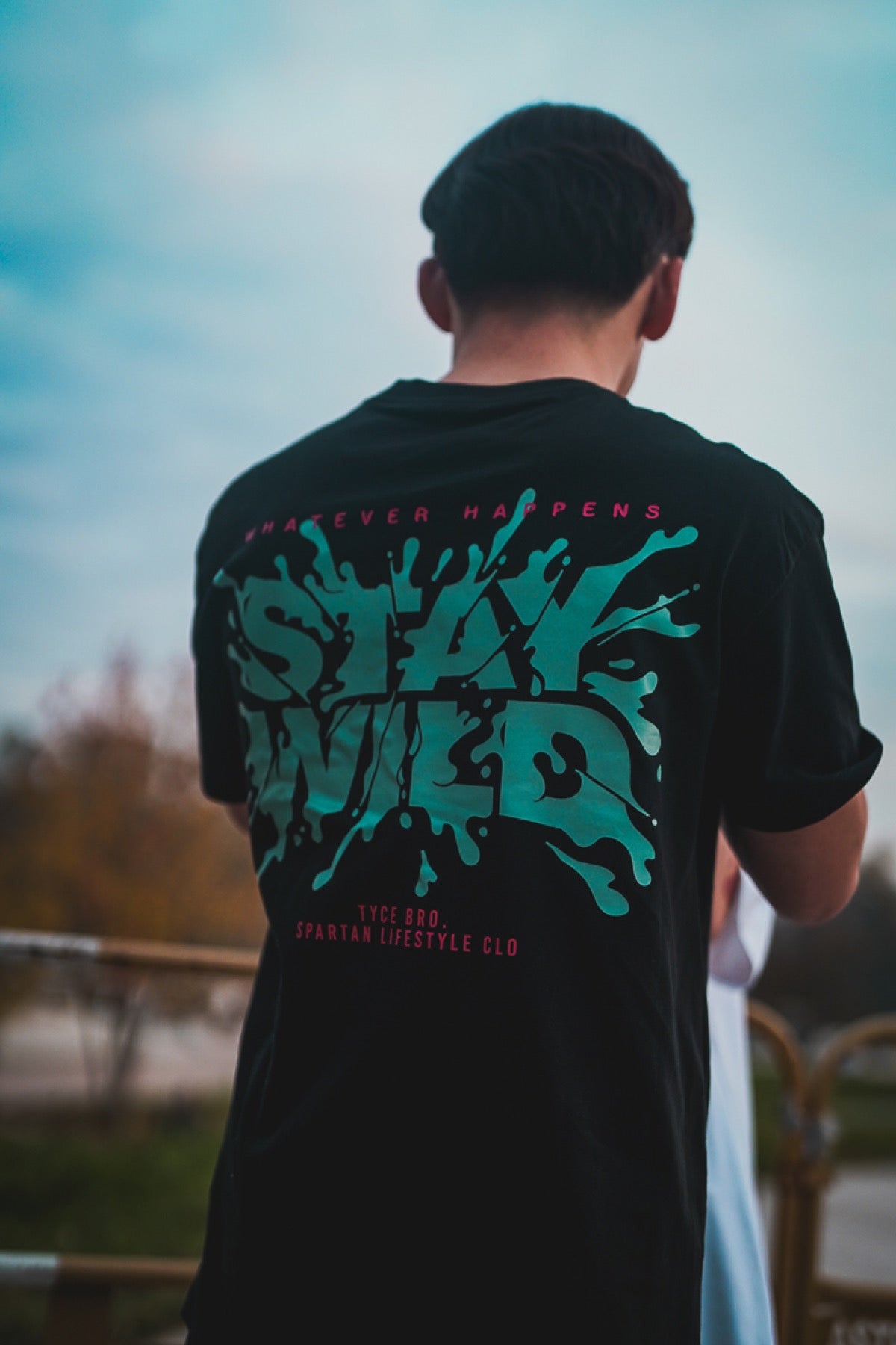 Porté — T-shirt oversize Stay Wild noir, dos